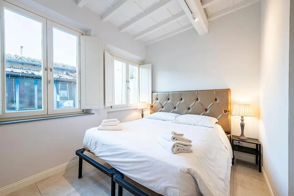 San Frediano Suite Moderna Florence 0*,